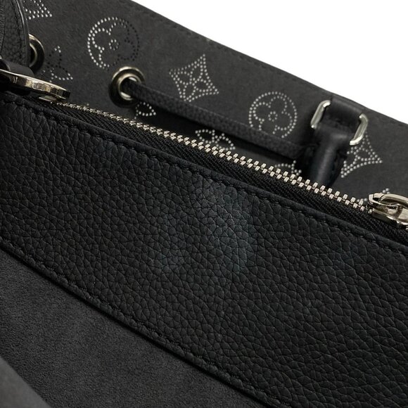 Auth LOUIS VUITTON Beratoth M59200 Noir Mahina - RFID : confirmed Tote Bag - Picture 13 of 16